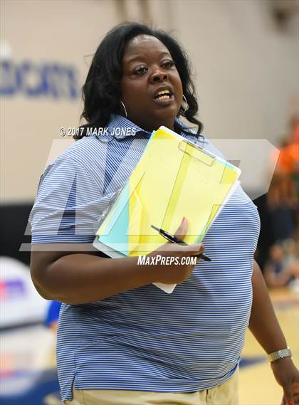 Thumbnail 3 in Corona del Sol vs. Xavier College Prep (AIA 6A Final) photogallery.