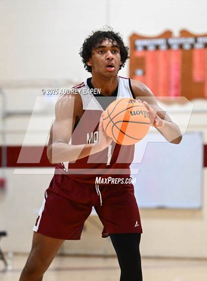 Thumbnail 1 in Pope John XXIII vs. Morristown photogallery.