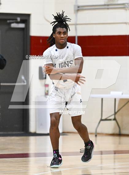 Thumbnail 1 in Pope John XXIII vs. Morristown photogallery.
