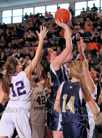 Thumbnail 3 in Clarion-Limestone vs Karns City (PIAA D9 AA Championship) photogallery.