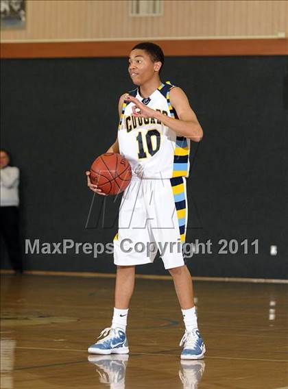 Thumbnail 1 in Paradise @ Center (CIF State NorCal D3 Playoffs) photogallery.