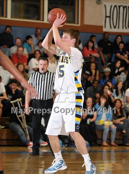 Thumbnail 1 in Paradise @ Center (CIF State NorCal D3 Playoffs) photogallery.