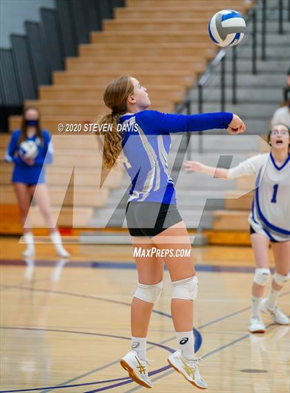 Thumbnail 1 in Youngker @ Mesquite photogallery.