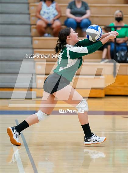 Thumbnail 2 in Youngker @ Mesquite photogallery.
