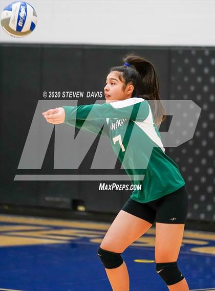 Thumbnail 2 in Youngker @ Mesquite photogallery.