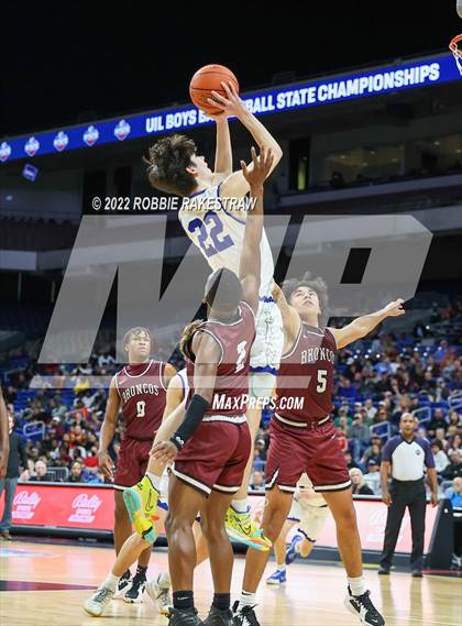Thumbnail 2 in Clarendon vs. Lipan (UIL 2A State Final) photogallery.