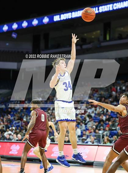 Thumbnail 2 in Clarendon vs. Lipan (UIL 2A State Final) photogallery.