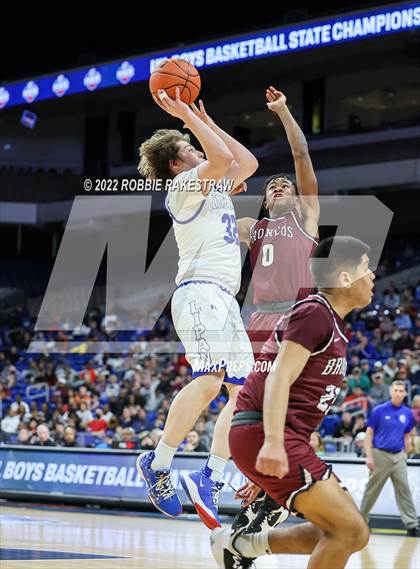 Thumbnail 3 in Clarendon vs. Lipan (UIL 2A State Final) photogallery.