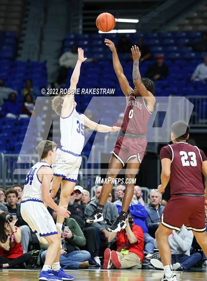 Thumbnail 2 in Clarendon vs. Lipan (UIL 2A State Final) photogallery.