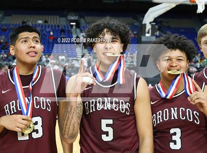 Thumbnail 1 in Clarendon vs. Lipan (UIL 2A State Final) photogallery.