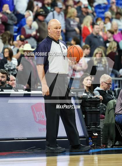 Thumbnail 1 in Clarendon vs. Lipan (UIL 2A State Final) photogallery.