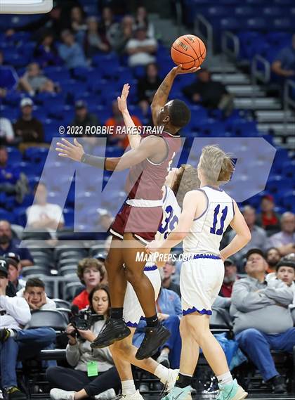 Thumbnail 1 in Clarendon vs. Lipan (UIL 2A State Final) photogallery.
