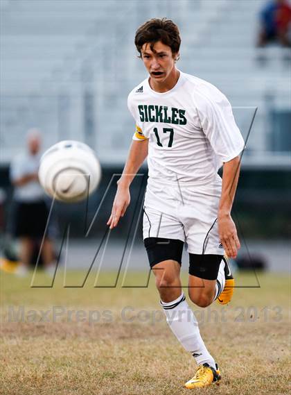 Thumbnail 2 in King vs. Sickles  photogallery.