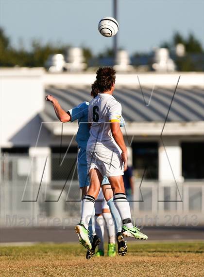 Thumbnail 3 in King vs. Sickles  photogallery.