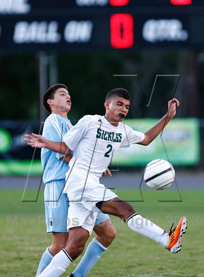 Thumbnail 2 in King vs. Sickles  photogallery.