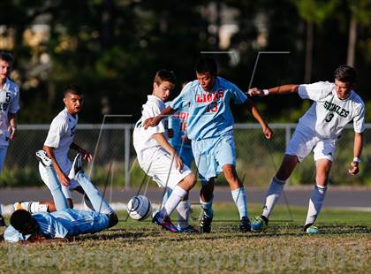 Thumbnail 2 in King vs. Sickles  photogallery.