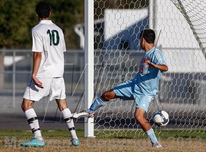 Thumbnail 2 in King vs. Sickles  photogallery.