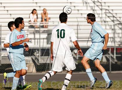 Thumbnail 3 in King vs. Sickles  photogallery.