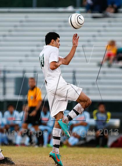 Thumbnail 2 in King vs. Sickles  photogallery.