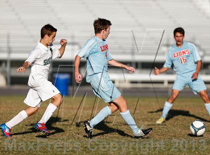 Thumbnail 2 in King vs. Sickles  photogallery.
