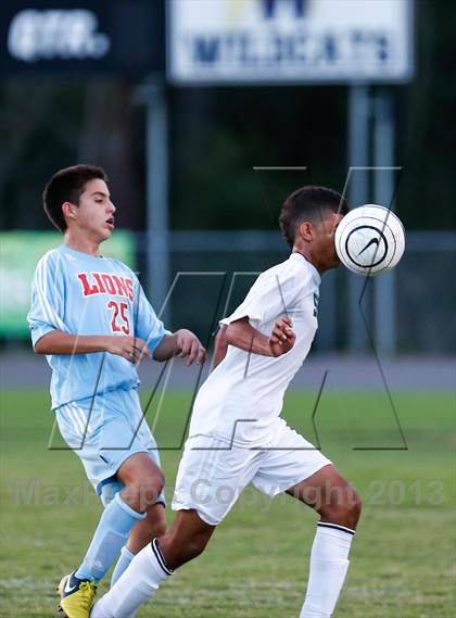 Thumbnail 3 in King vs. Sickles  photogallery.