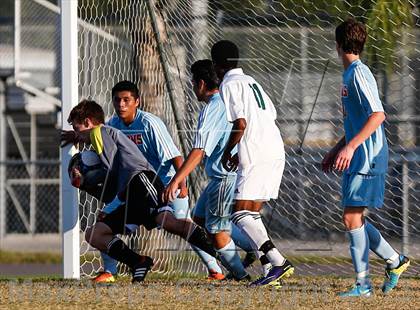 Thumbnail 2 in King vs. Sickles  photogallery.