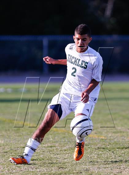 Thumbnail 3 in King vs. Sickles  photogallery.