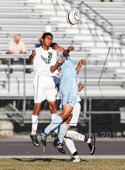 Thumbnail 3 in King vs. Sickles  photogallery.