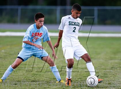 Thumbnail 3 in King vs. Sickles  photogallery.