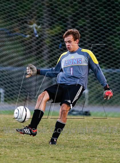 Thumbnail 2 in King vs. Sickles  photogallery.