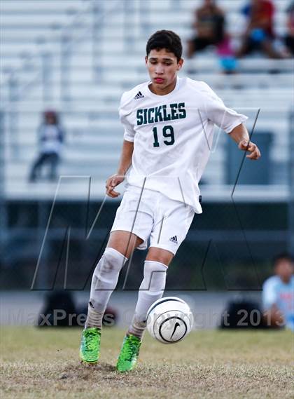 Thumbnail 2 in King vs. Sickles  photogallery.