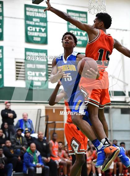 Thumbnail 1 in Simeon @ Morgan Park photogallery.