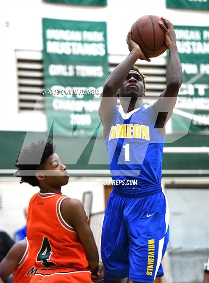 Thumbnail 1 in Simeon @ Morgan Park photogallery.