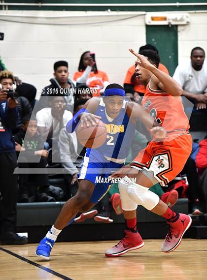 Thumbnail 3 in Simeon @ Morgan Park photogallery.