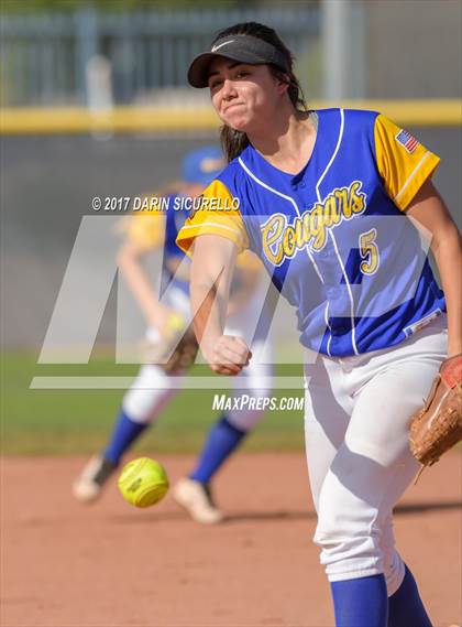 Thumbnail 3 in Casa Grande @ Tempe photogallery.