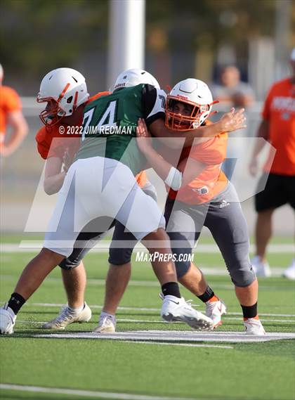 Thumbnail 2 in Mineola @ Caddo Mills (Scrimmage) photogallery.