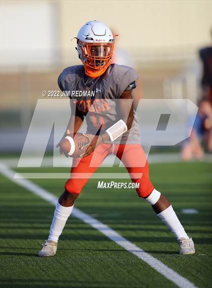 Thumbnail 1 in Mineola @ Caddo Mills (Scrimmage) photogallery.