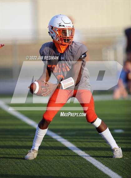 Thumbnail 2 in Mineola @ Caddo Mills (Scrimmage) photogallery.