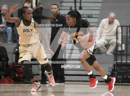 Thumbnail 3 in Long Beach Poly vs Etiwanda (Troy Classic) photogallery.