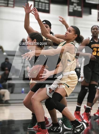 Thumbnail 2 in Long Beach Poly vs Etiwanda (Troy Classic) photogallery.