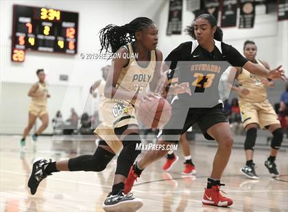 Thumbnail 1 in Long Beach Poly vs Etiwanda (Troy Classic) photogallery.