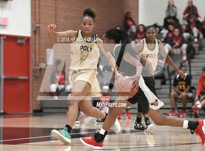 Thumbnail 3 in Long Beach Poly vs Etiwanda (Troy Classic) photogallery.