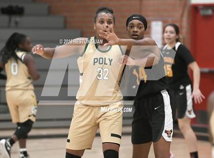 Thumbnail 3 in Long Beach Poly vs Etiwanda (Troy Classic) photogallery.