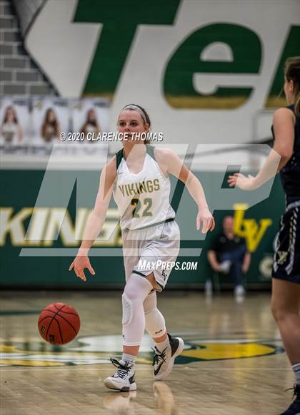 Thumbnail 2 in Loudoun Valley vs James Wood (VHSL Region 4C Semifinal) photogallery.
