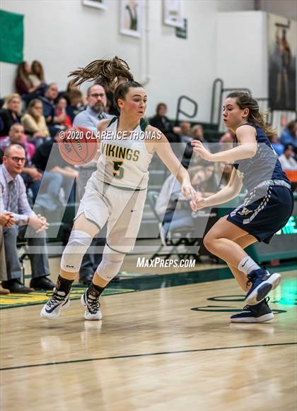 Thumbnail 3 in Loudoun Valley vs James Wood (VHSL Region 4C Semifinal) photogallery.