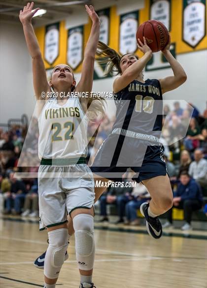Thumbnail 3 in Loudoun Valley vs James Wood (VHSL Region 4C Semifinal) photogallery.