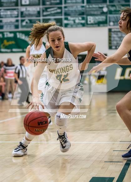 Thumbnail 3 in Loudoun Valley vs James Wood (VHSL Region 4C Semifinal) photogallery.