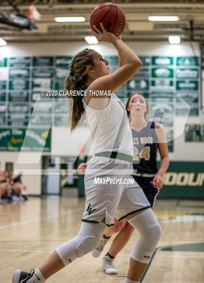 Thumbnail 1 in Loudoun Valley vs James Wood (VHSL Region 4C Semifinal) photogallery.