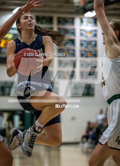 Thumbnail 2 in Loudoun Valley vs James Wood (VHSL Region 4C Semifinal) photogallery.