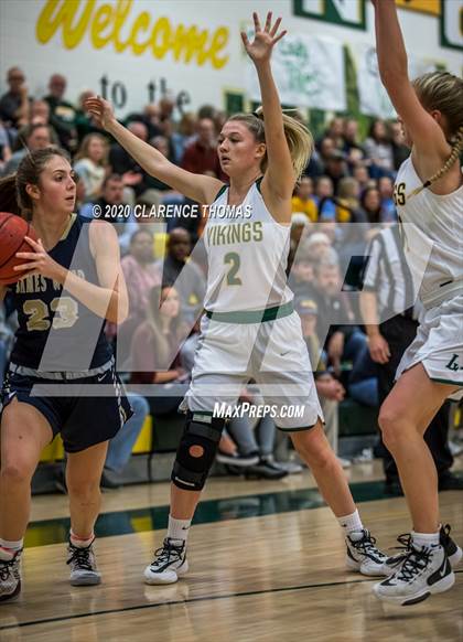 Thumbnail 2 in Loudoun Valley vs James Wood (VHSL Region 4C Semifinal) photogallery.